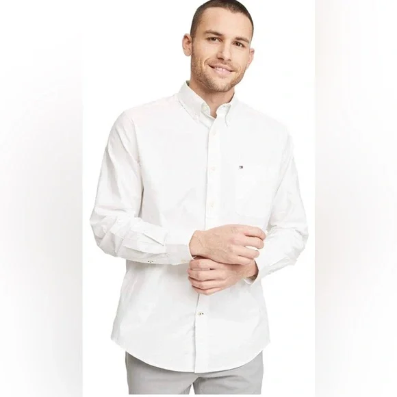HPNWOT White Tommy Hilfiger Classic Fit Button-Down Long Sleeve Dress  Shirt